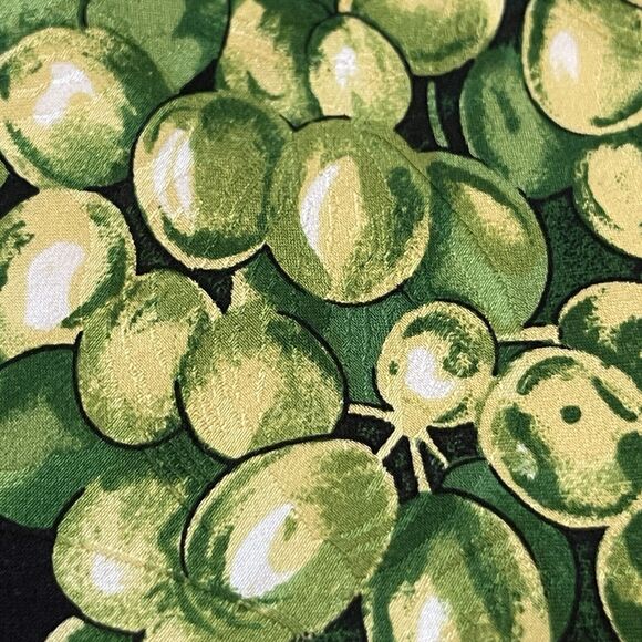 Vintage FCX Collection 100% Silk Men’s Neck Tie Made In Korea Grape Print - Picture 9 of 9